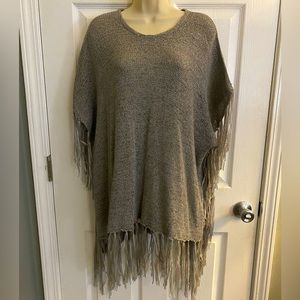 One size gray poncho style sweater with fringe